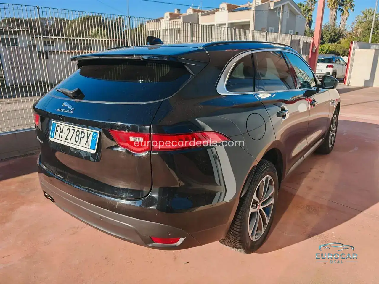 Jaguar F-Pace