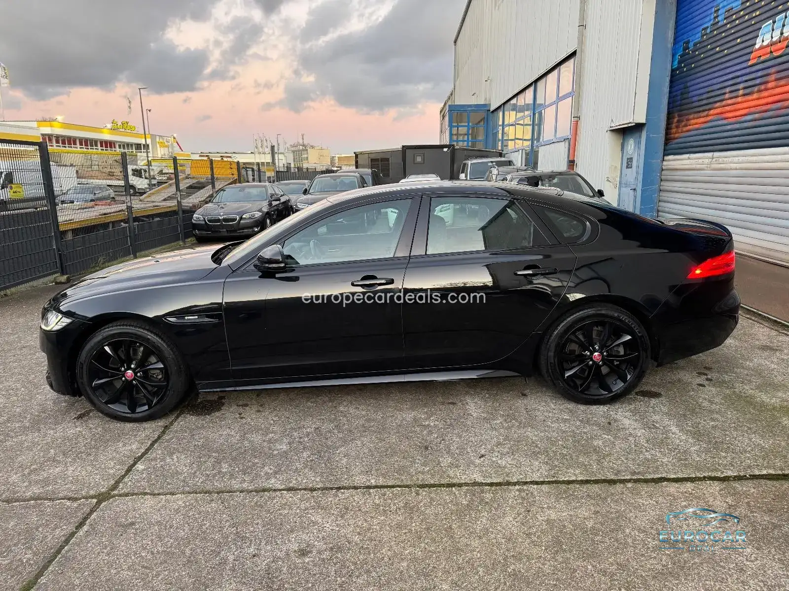 Jaguar XF