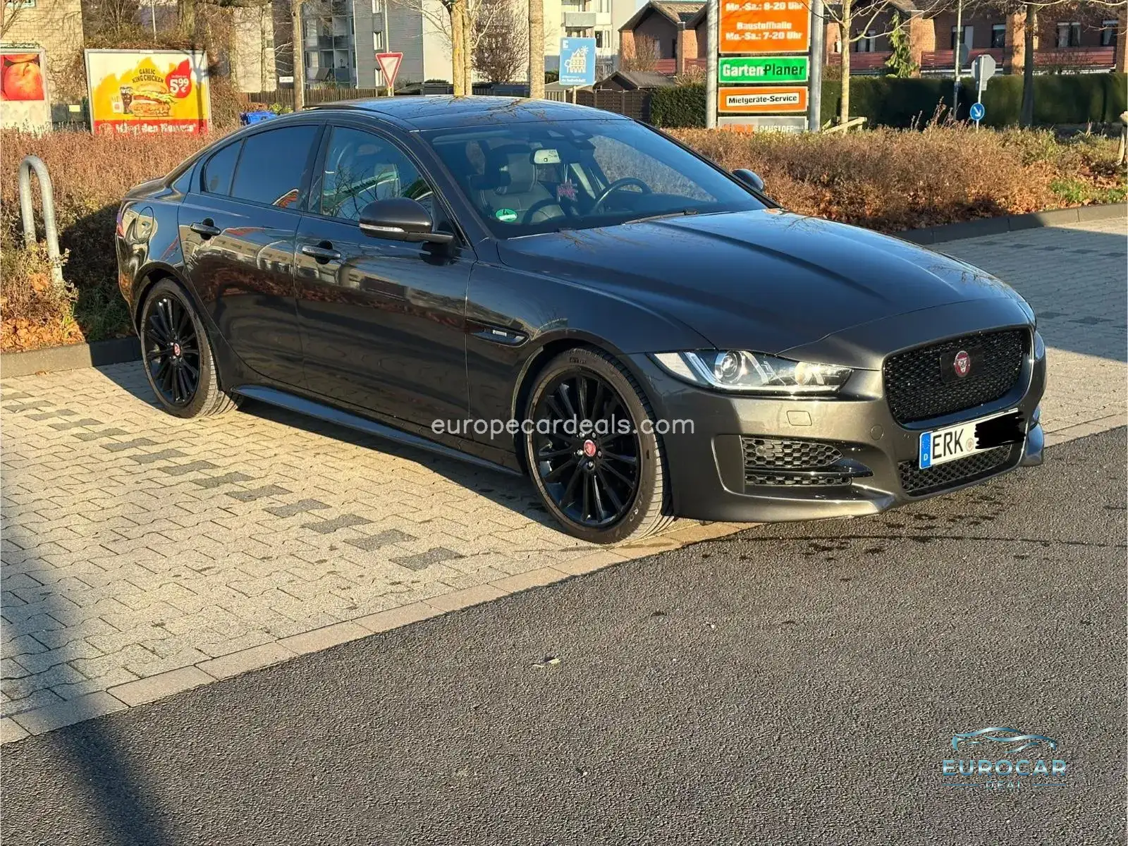 Jaguar XE
