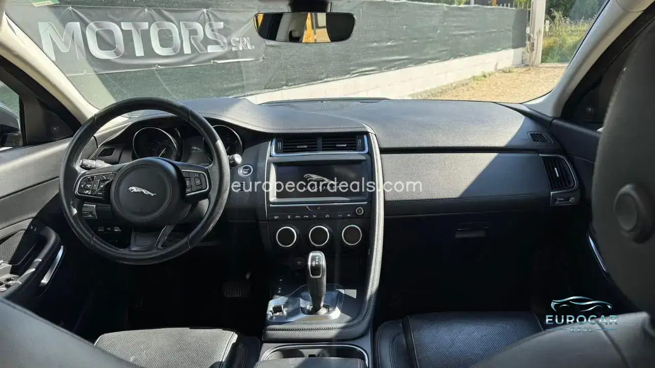 Jaguar E-Pace