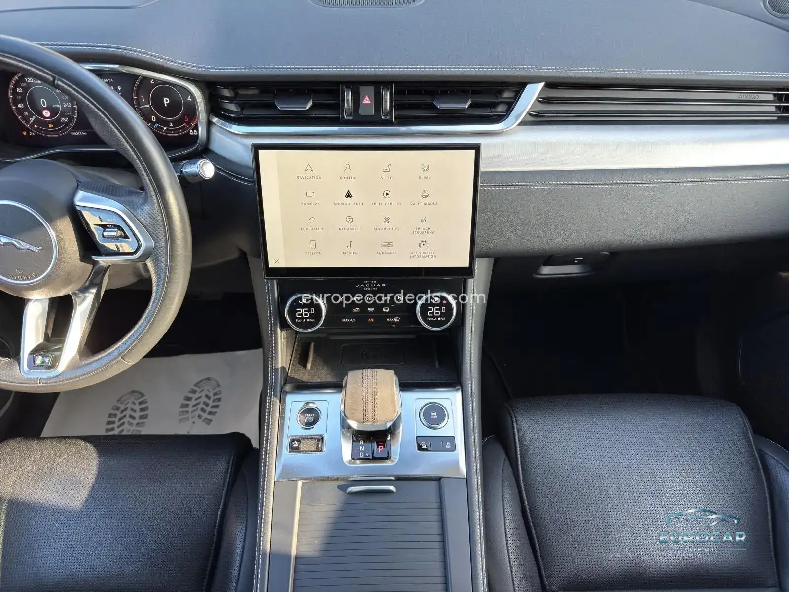Jaguar F-Pace