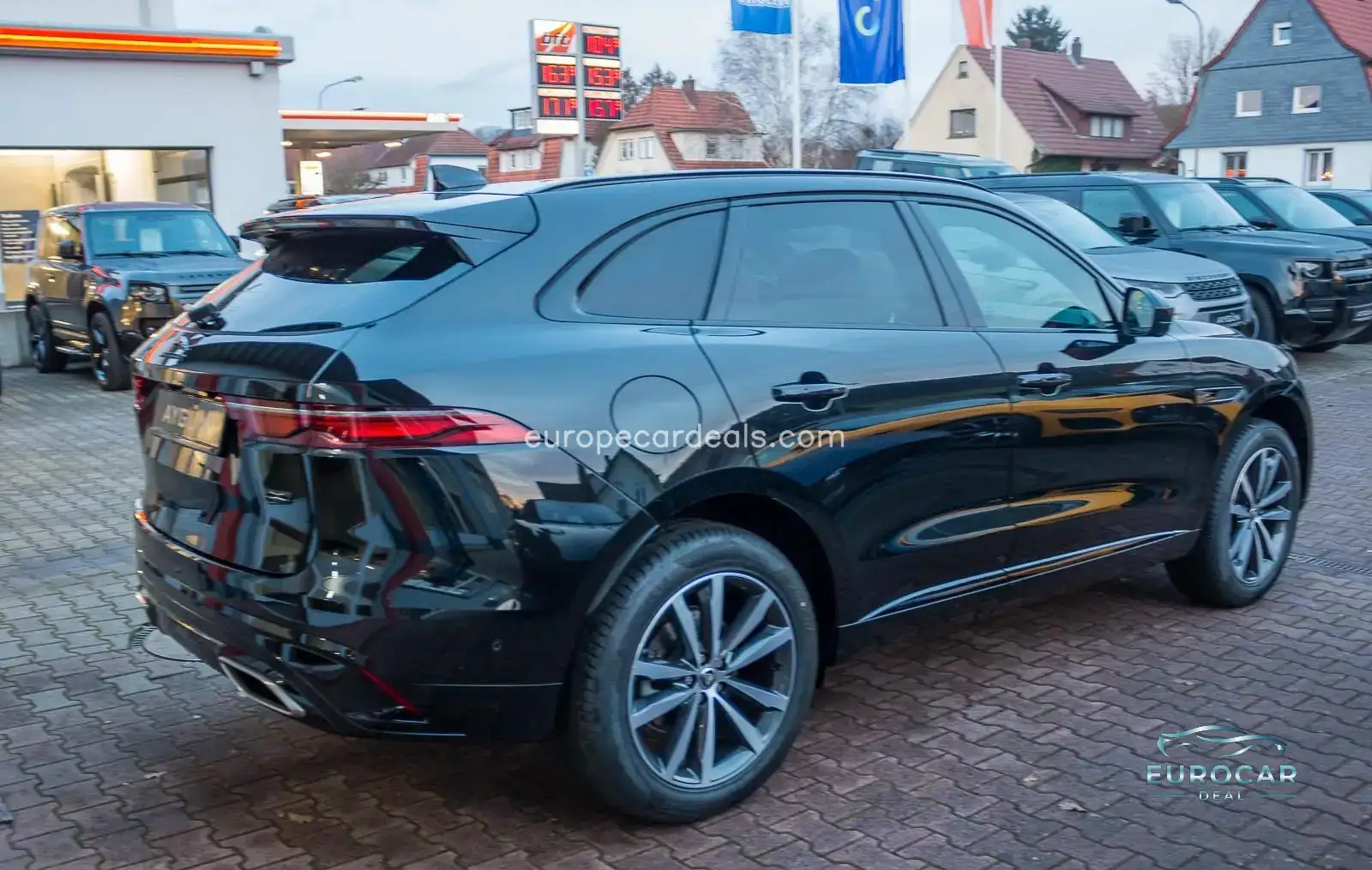 Jaguar F-Pace