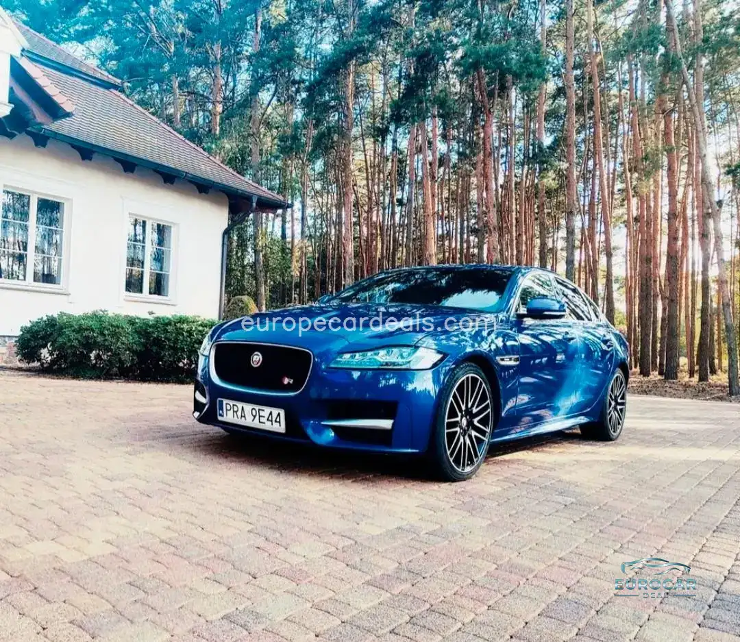 Jaguar XF