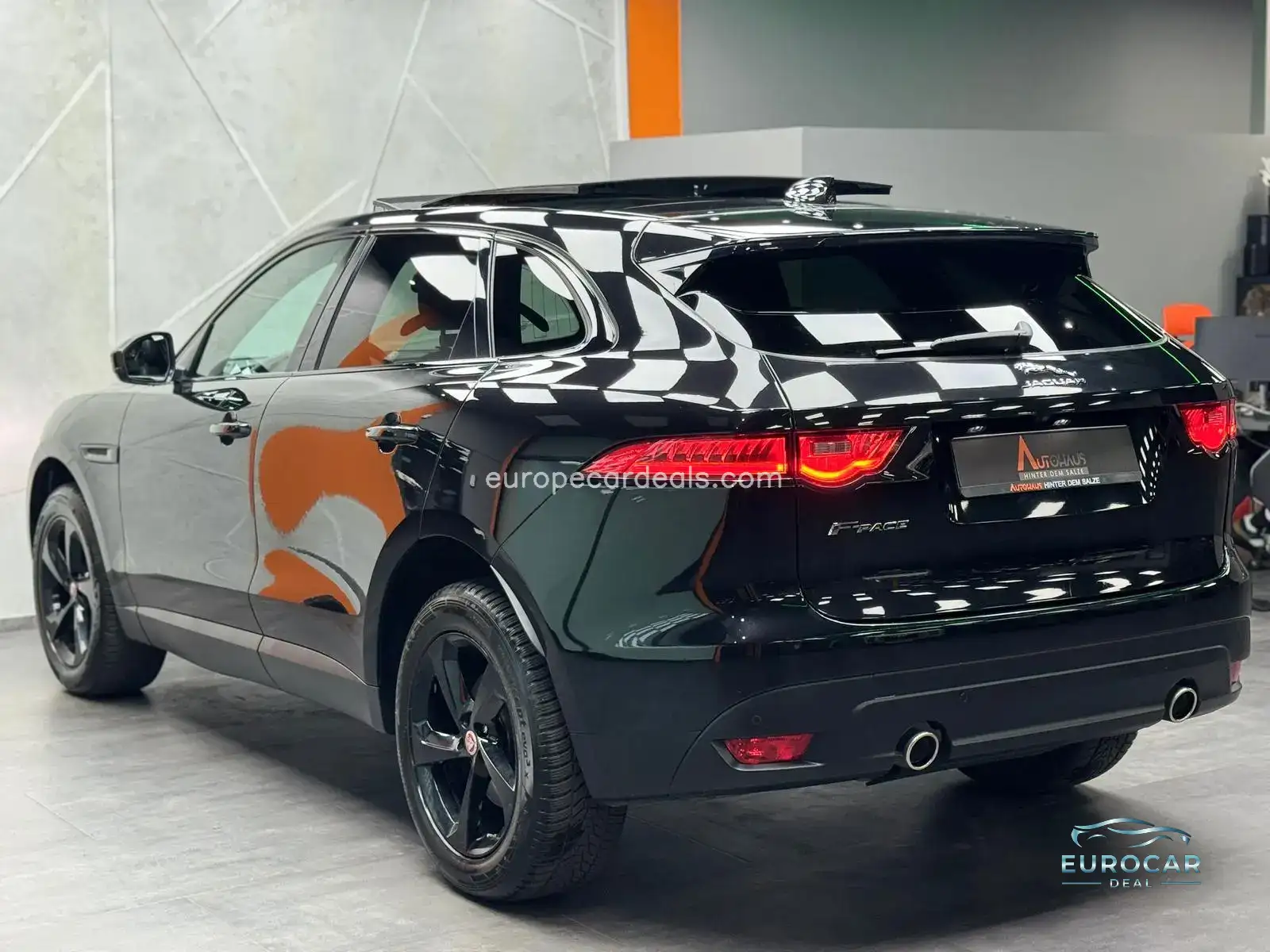 Jaguar F-Pace