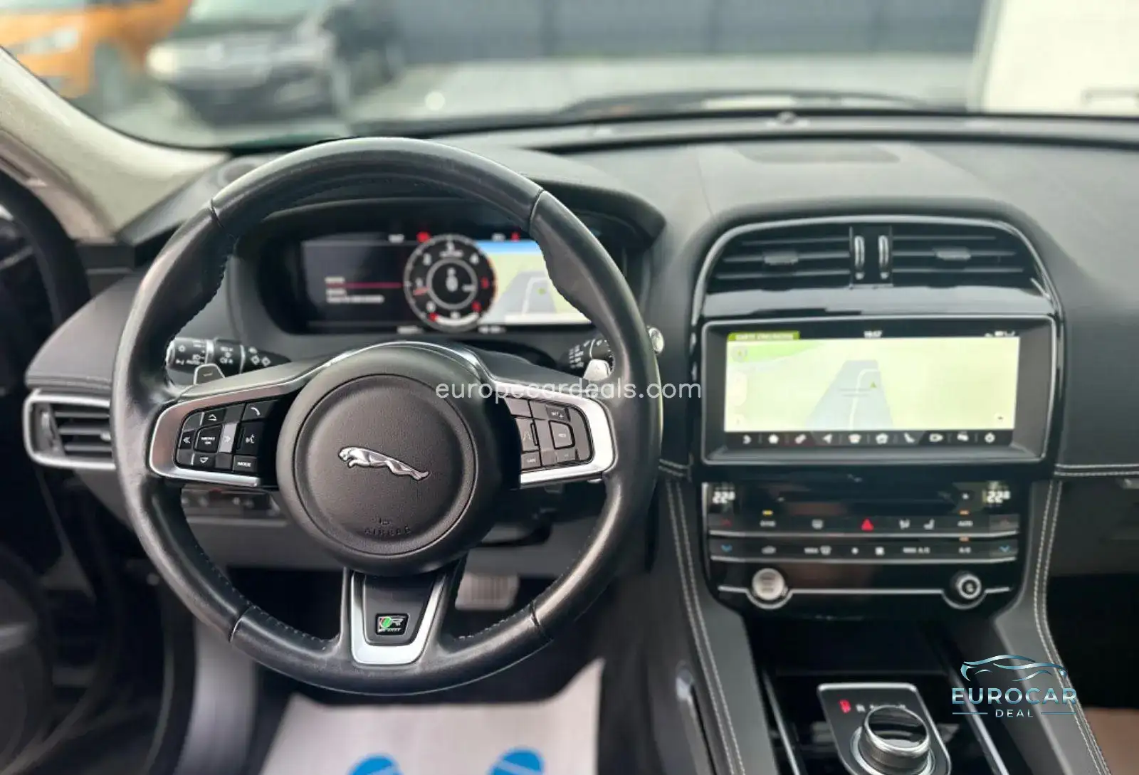 Jaguar F-Pace