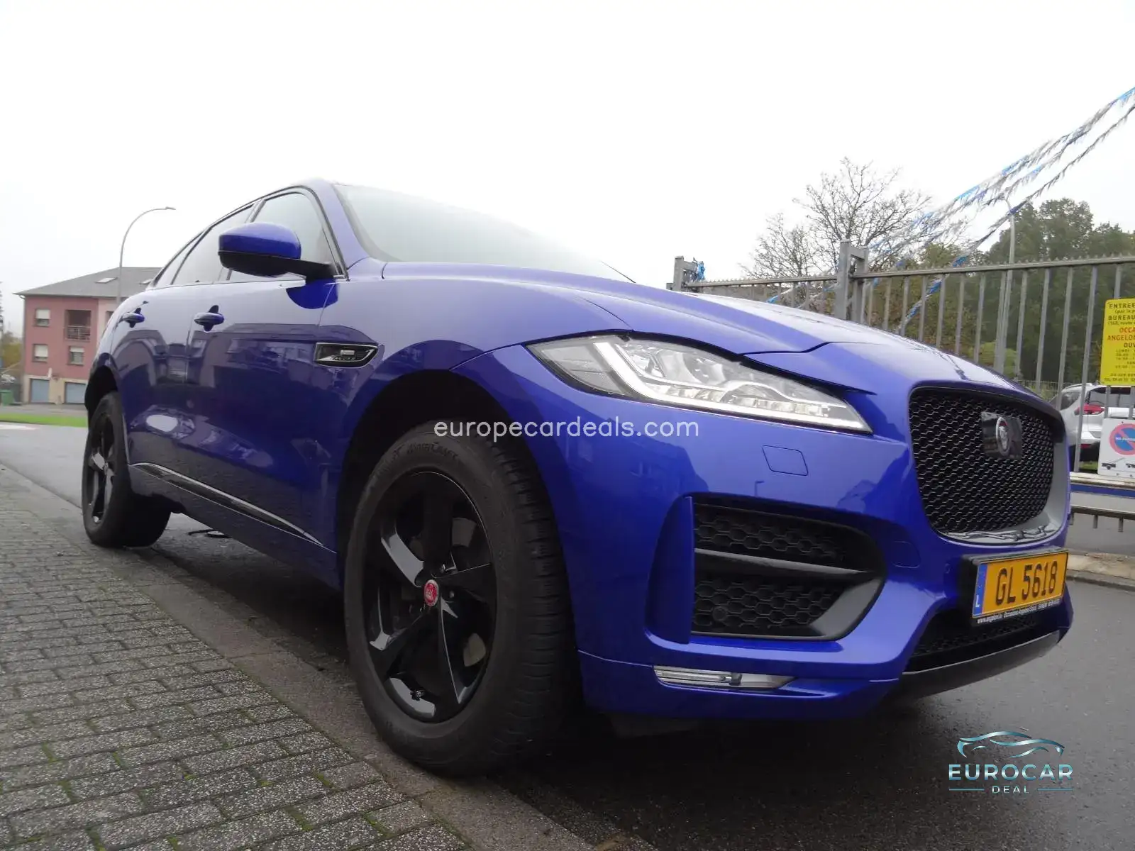 Jaguar F-Pace