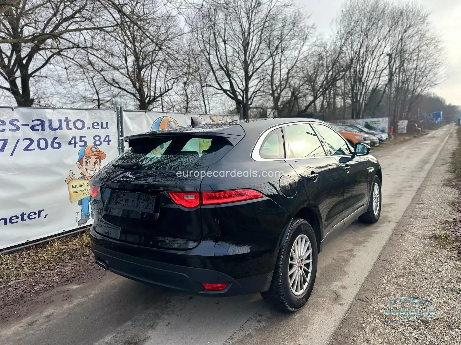 Jaguar F-Pace