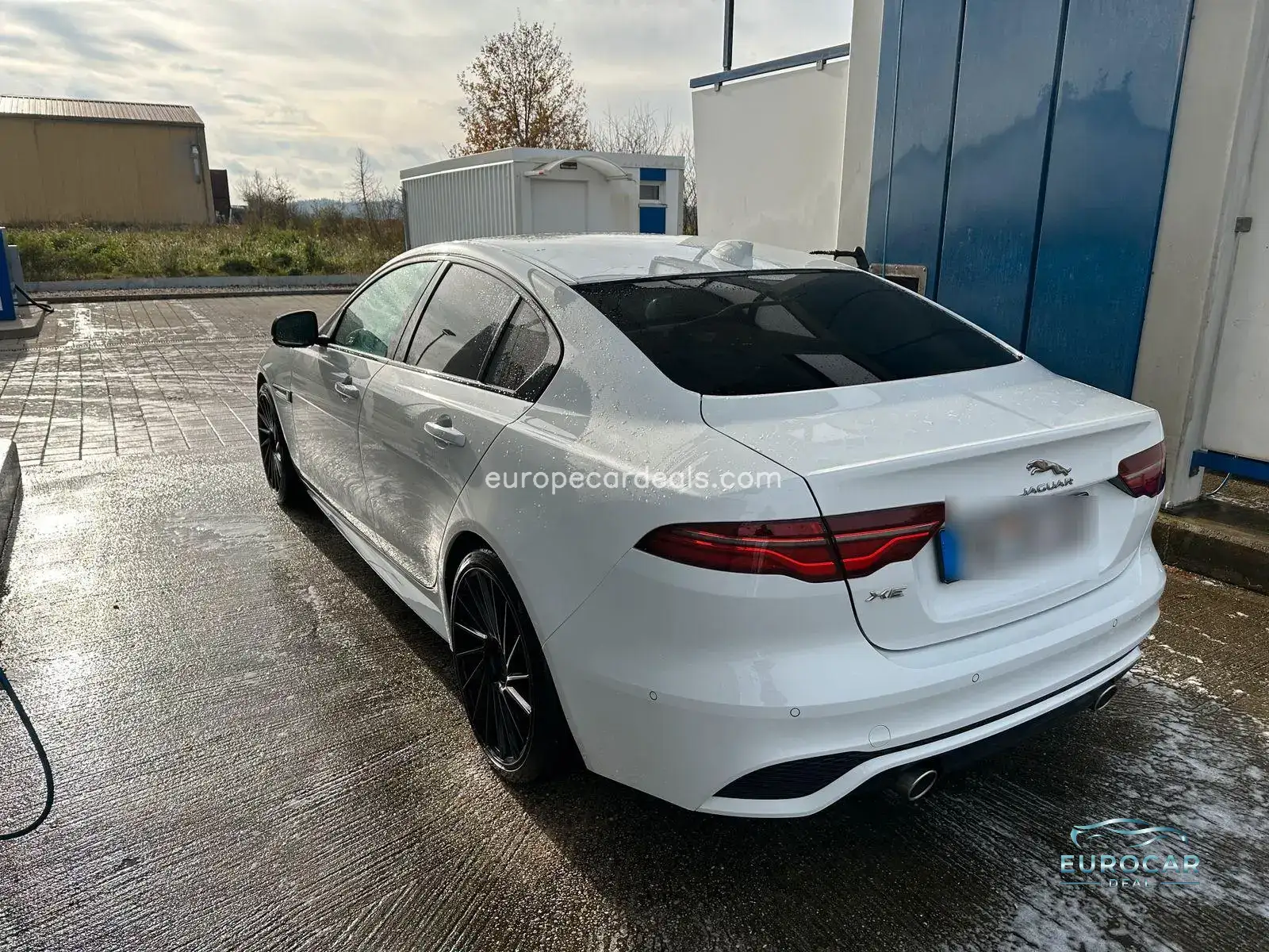 Jaguar XE