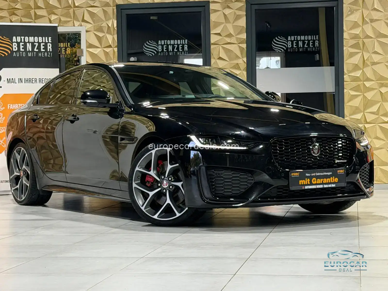 Jaguar XE