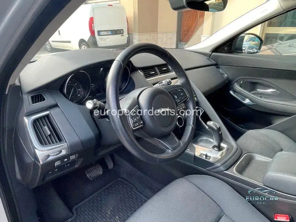 Jaguar E-Pace