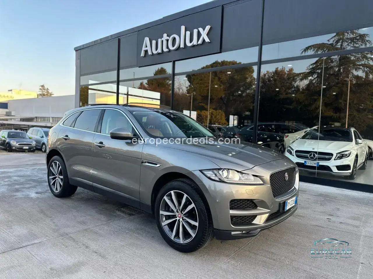 Jaguar F-Pace