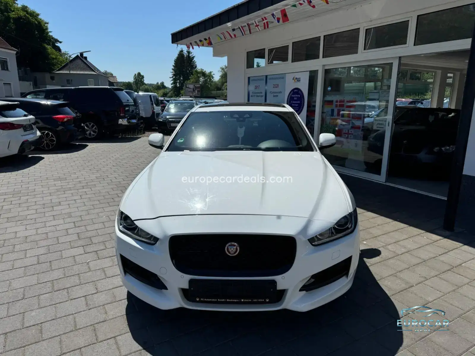 Jaguar XE