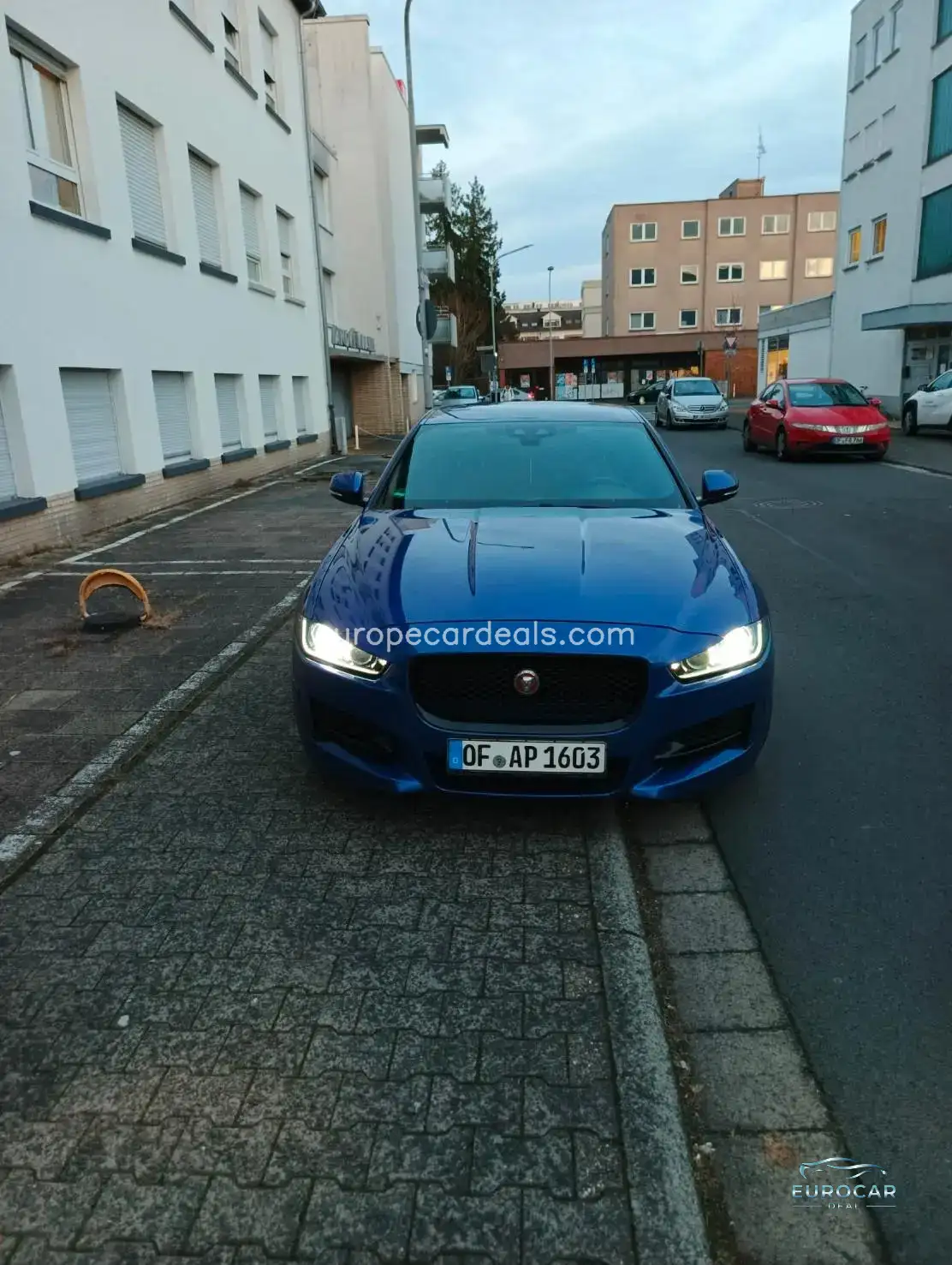 Jaguar XE