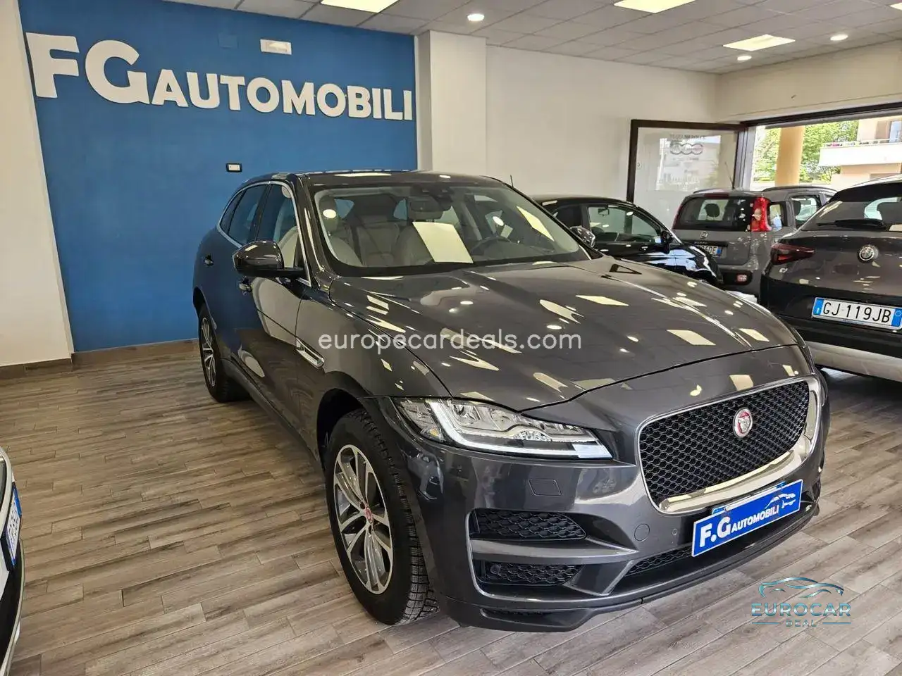 Jaguar F-Pace