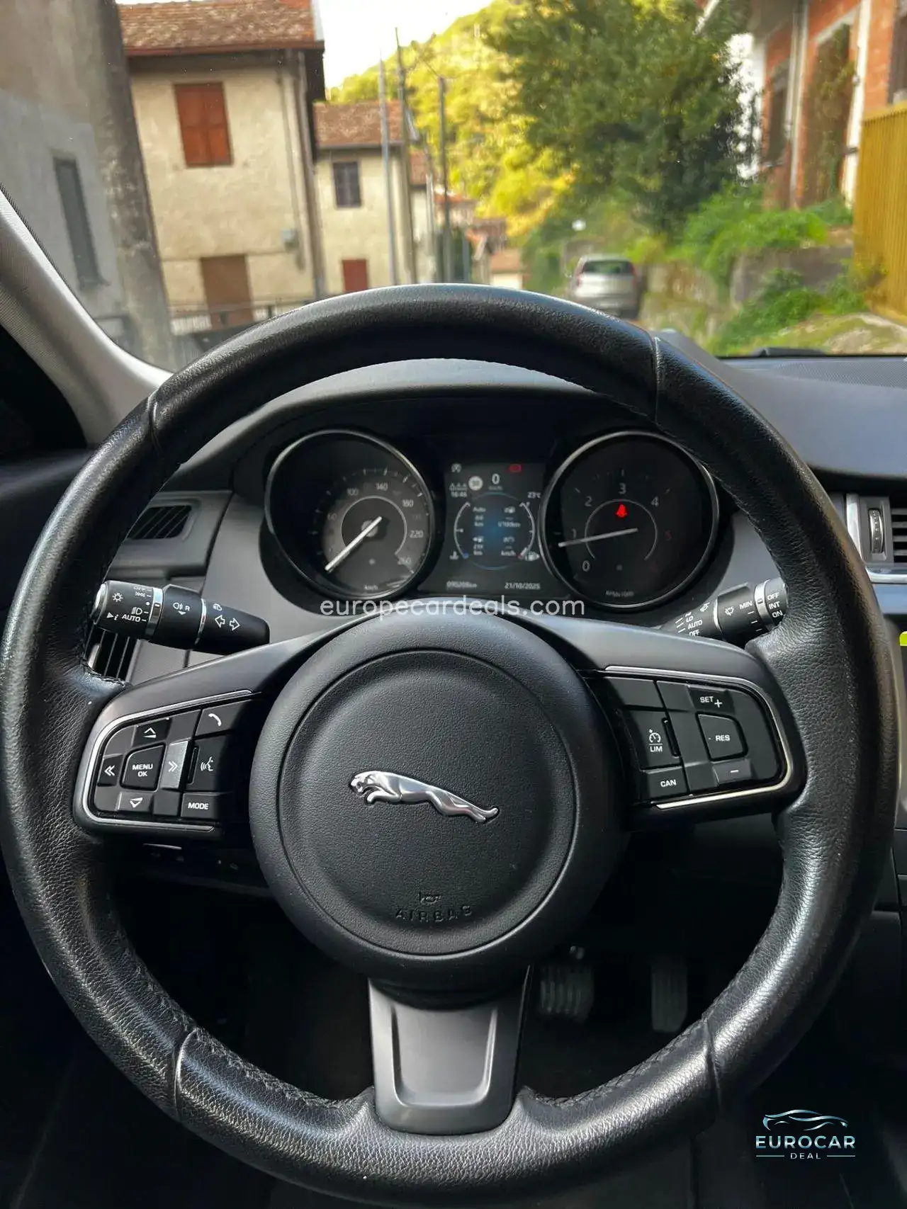 Jaguar E-Pace