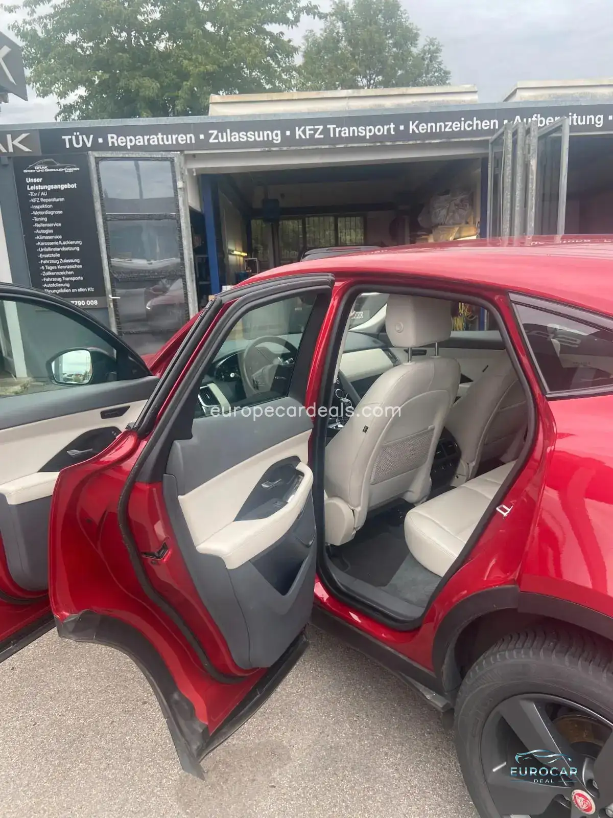 Jaguar E-Pace