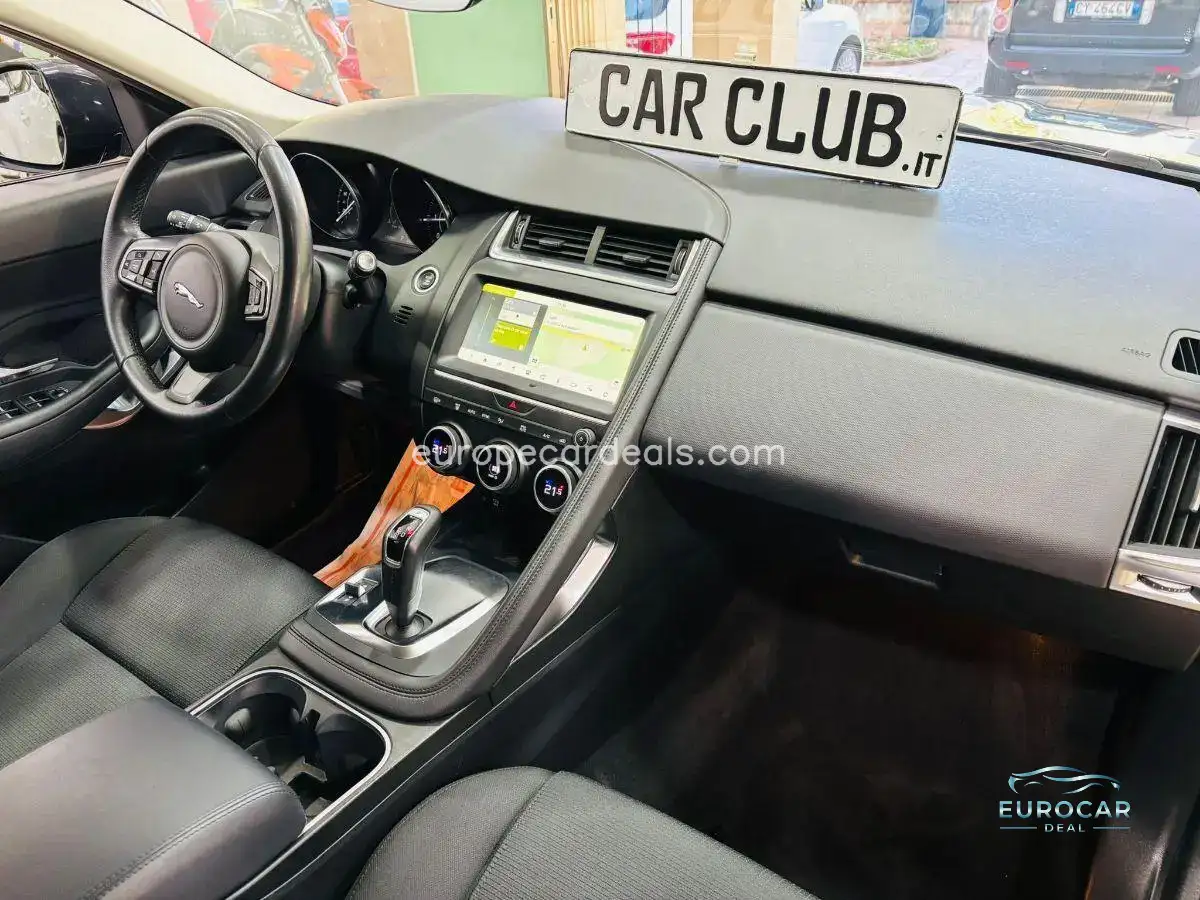 Jaguar E-Pace
