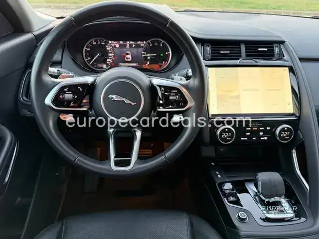 Jaguar E-Pace