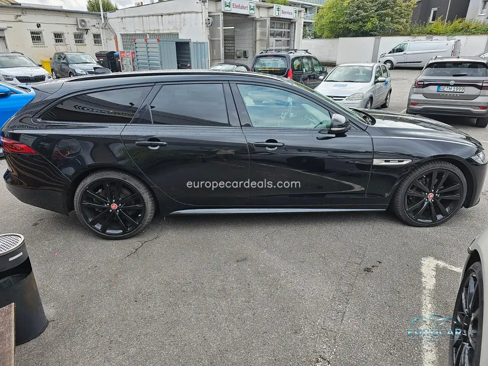 Jaguar XF