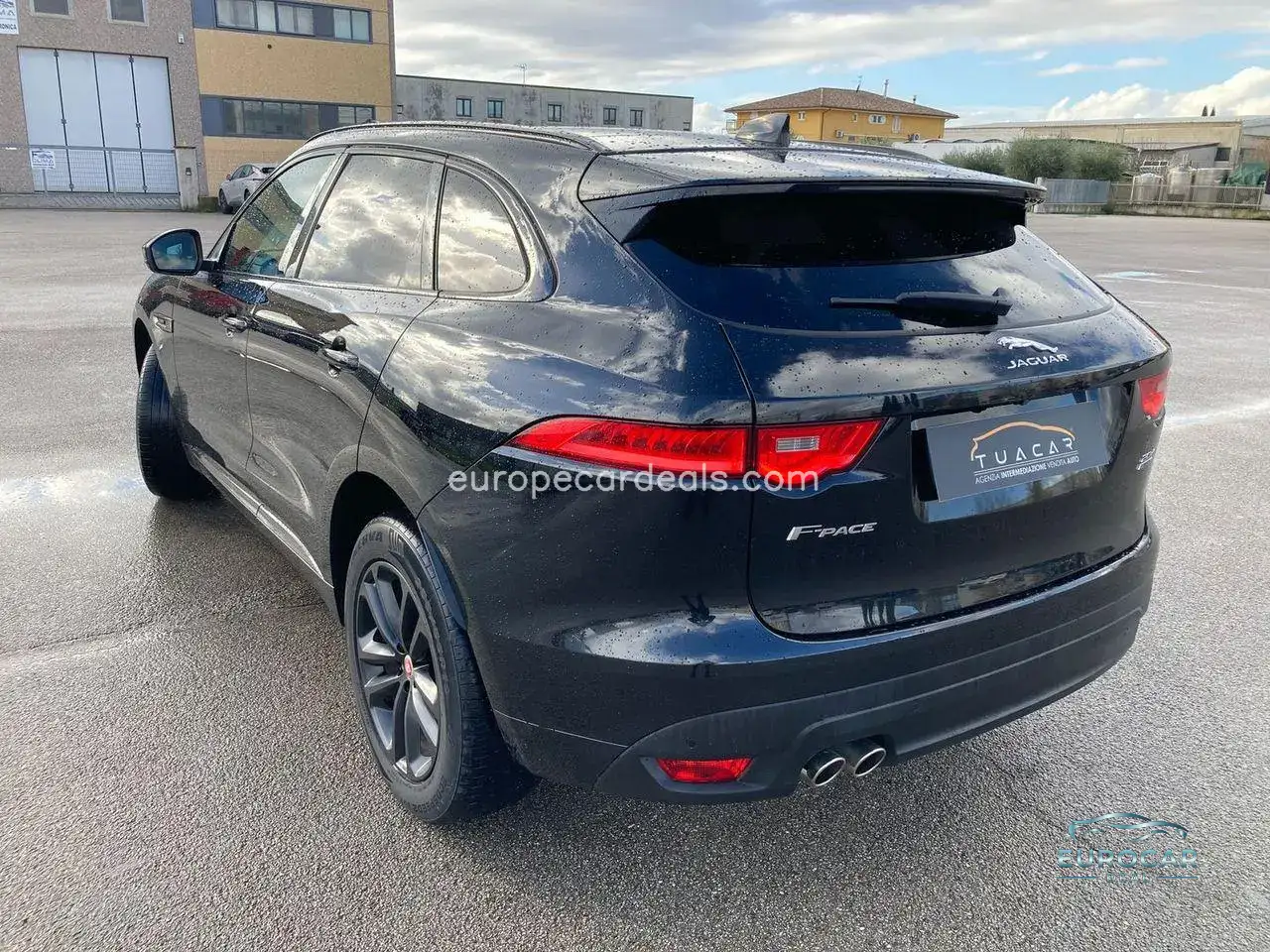 Jaguar F-Pace