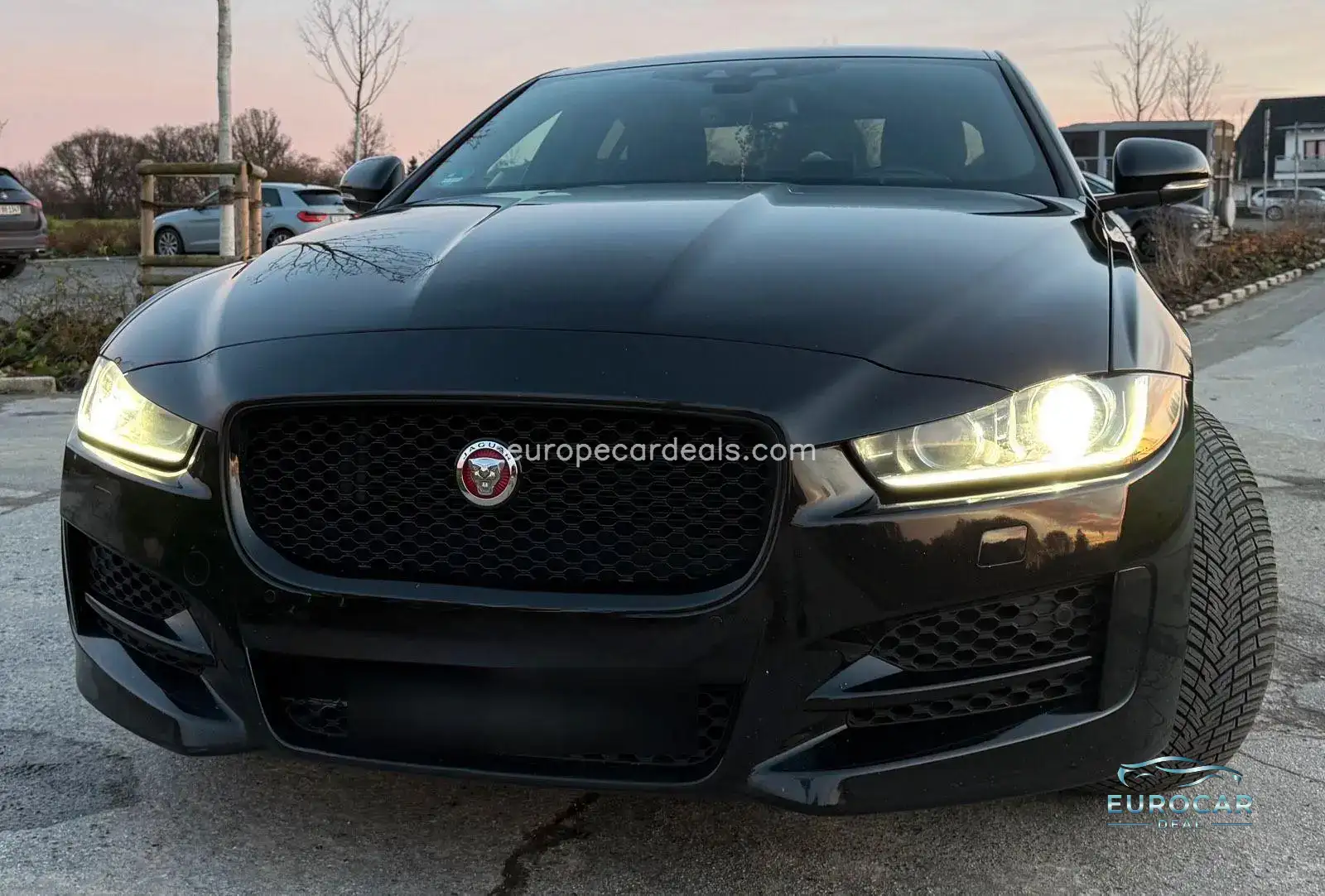 Jaguar XE