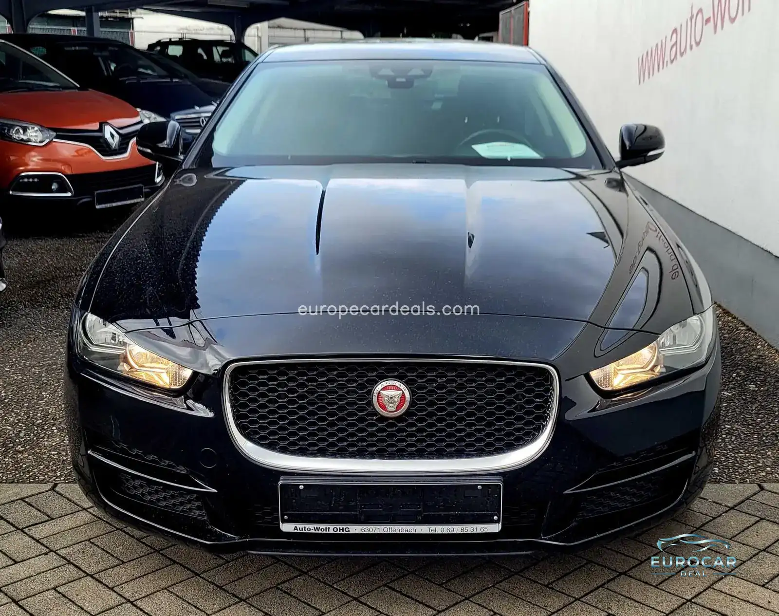 Jaguar XE