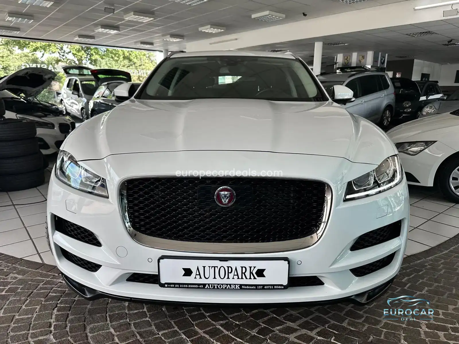 Jaguar F-Pace