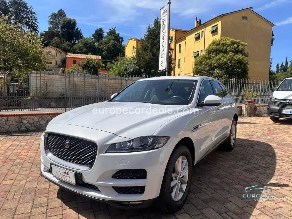 Jaguar F-Pace