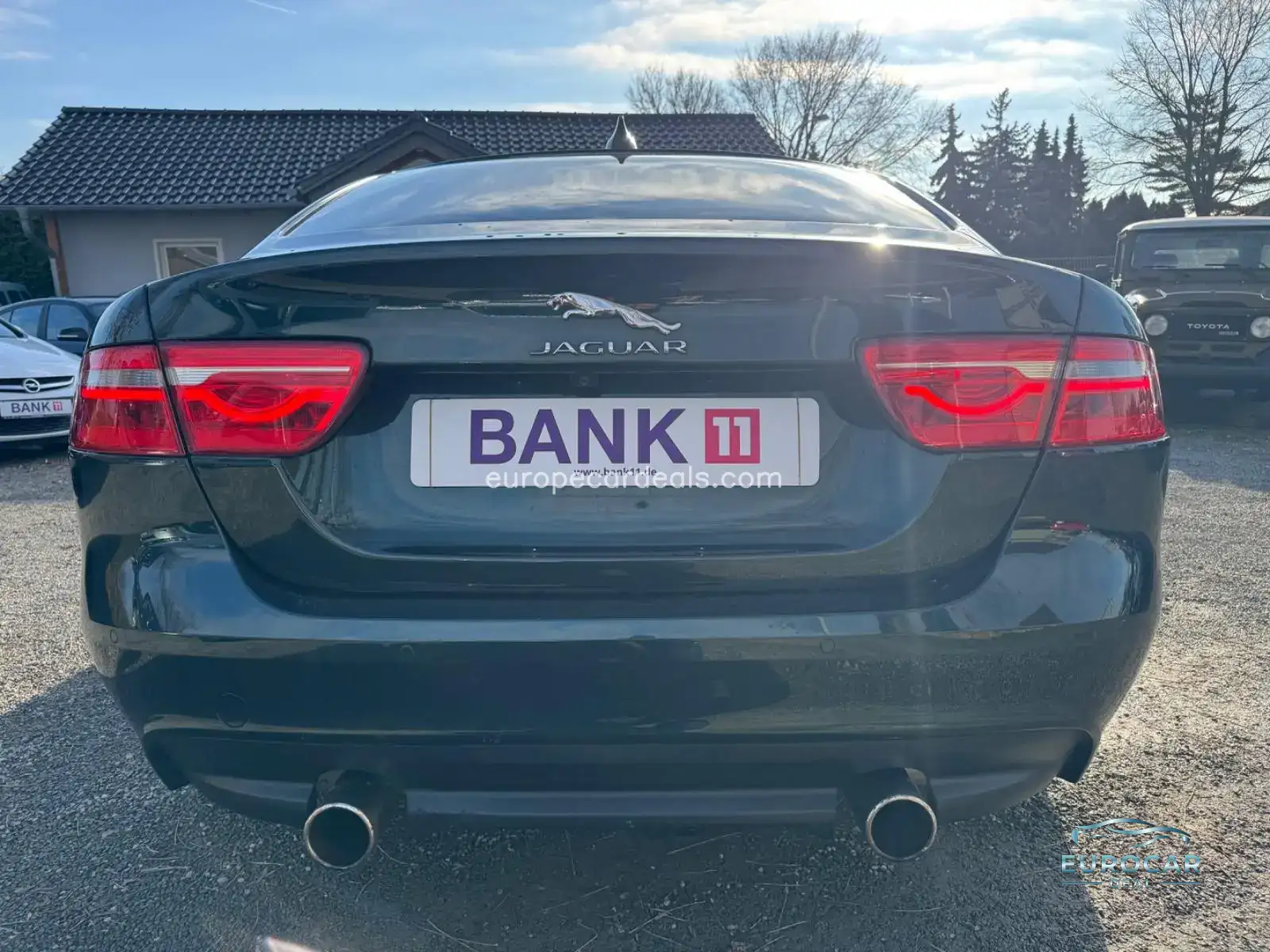 Jaguar XE