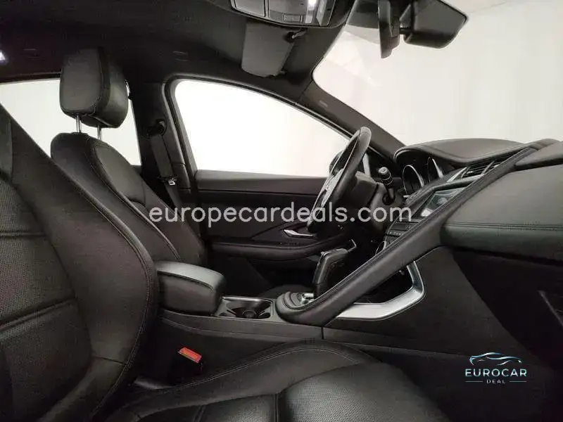 Jaguar E-Pace