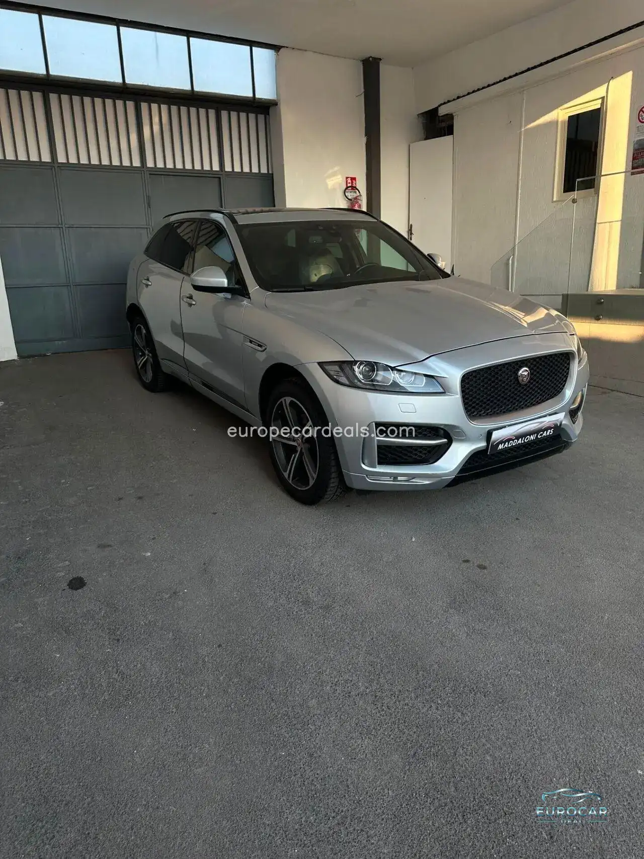 Jaguar F-Pace