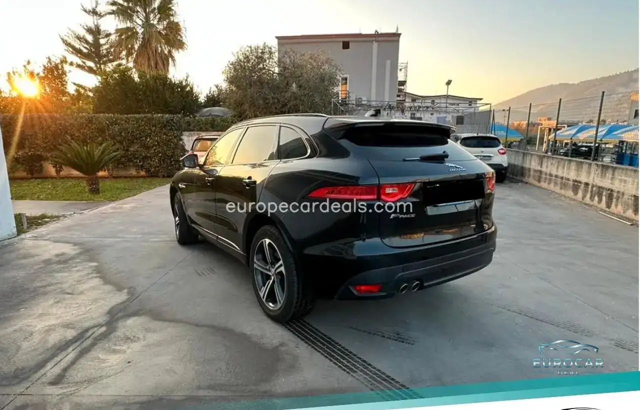 Jaguar F-Pace
