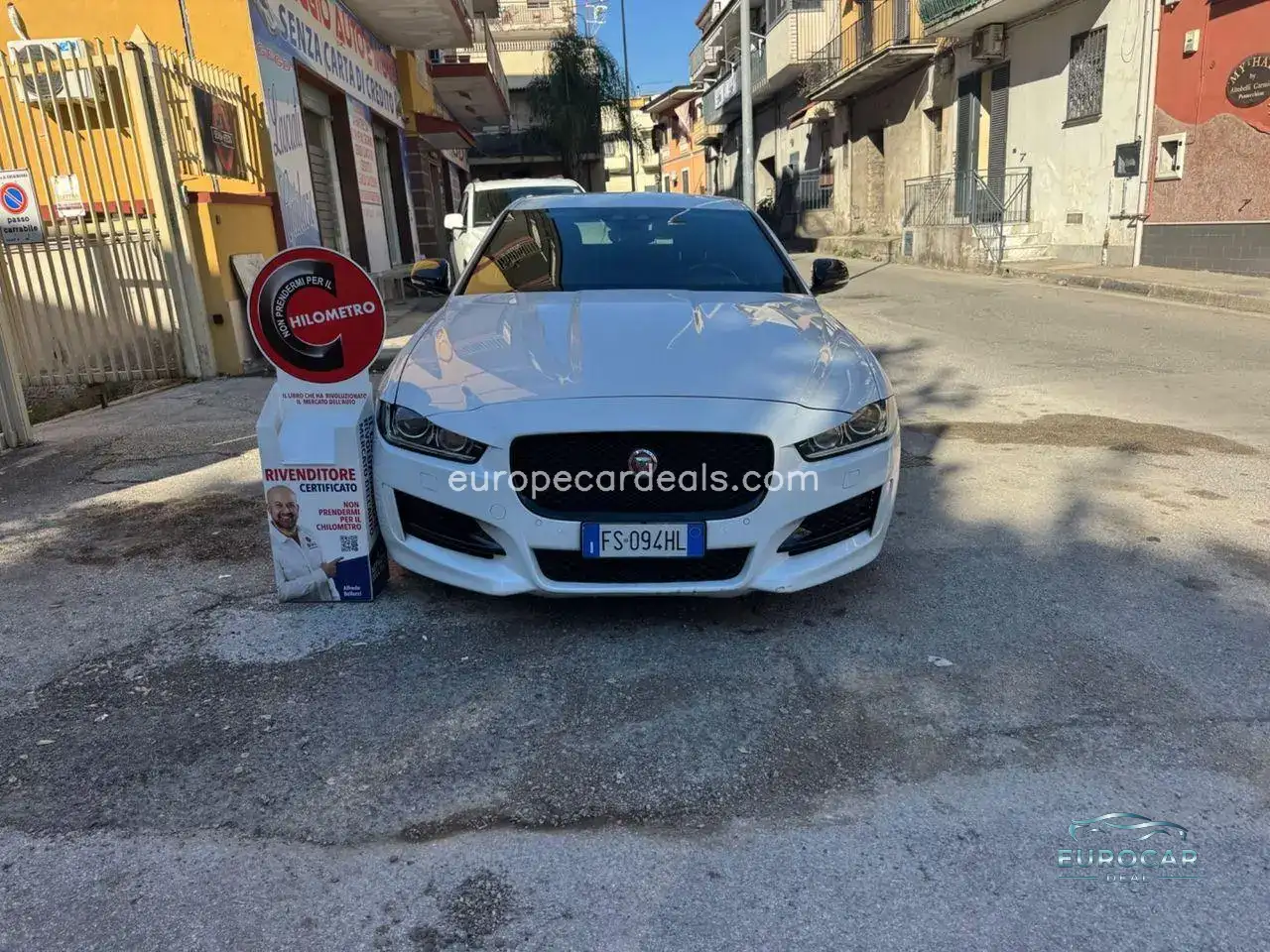 Jaguar XE