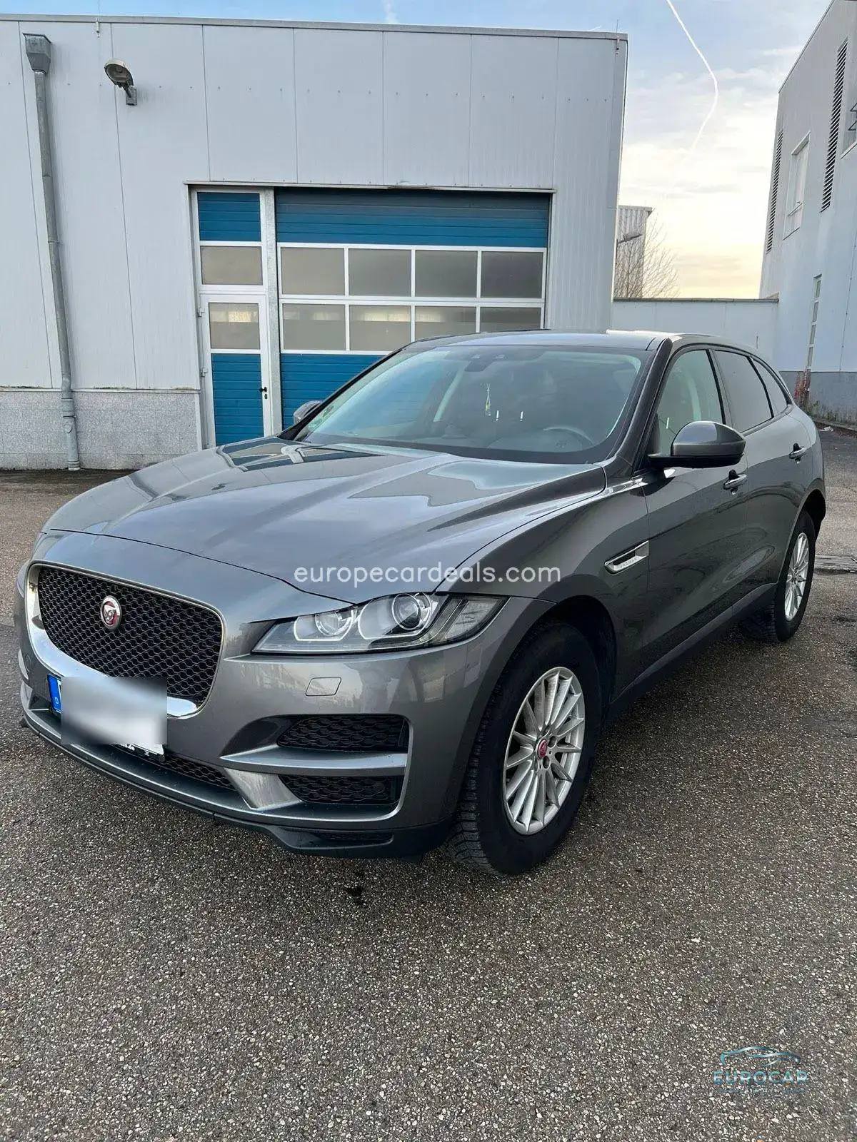 Jaguar F-Pace