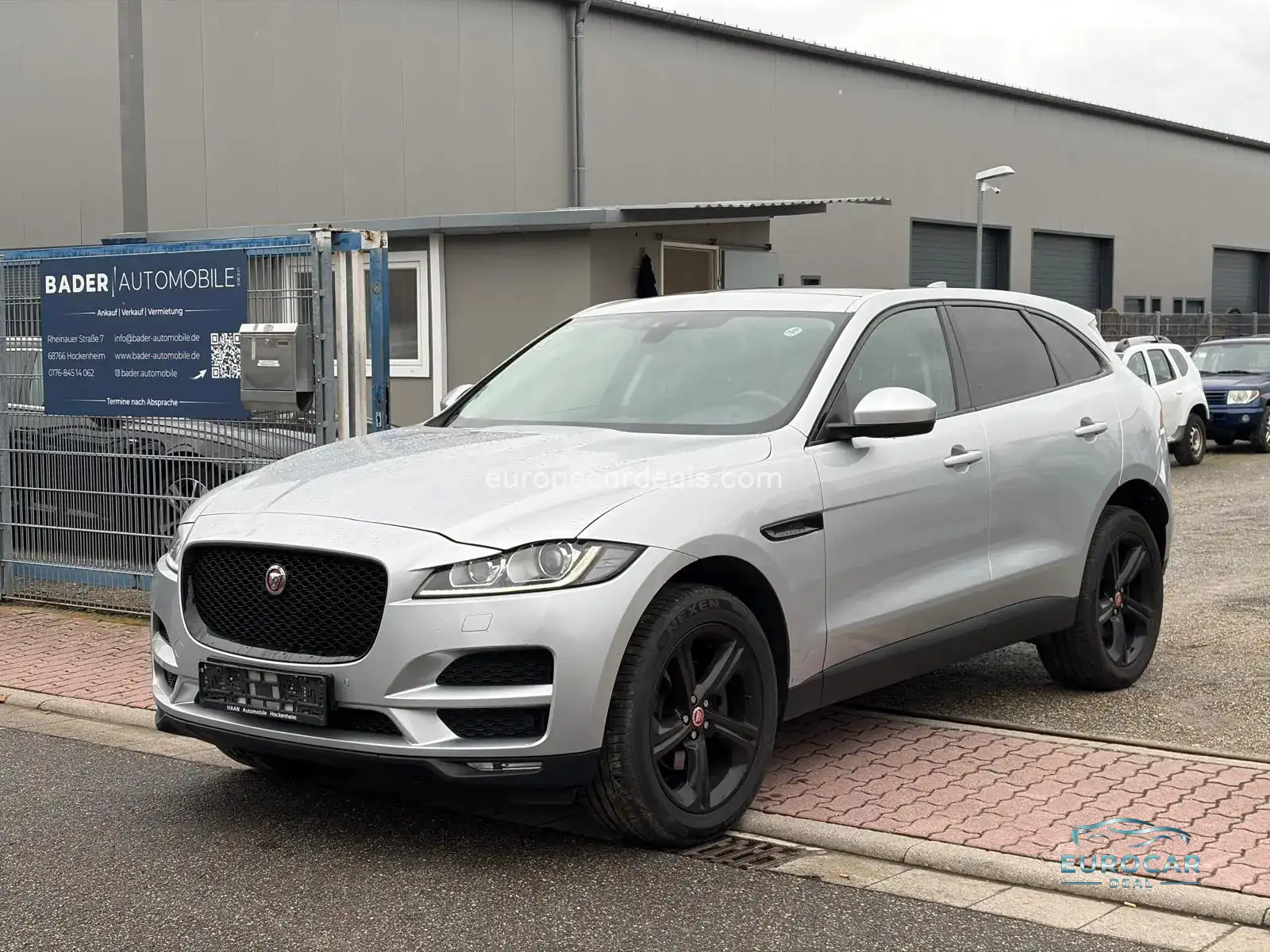 Jaguar F-Pace