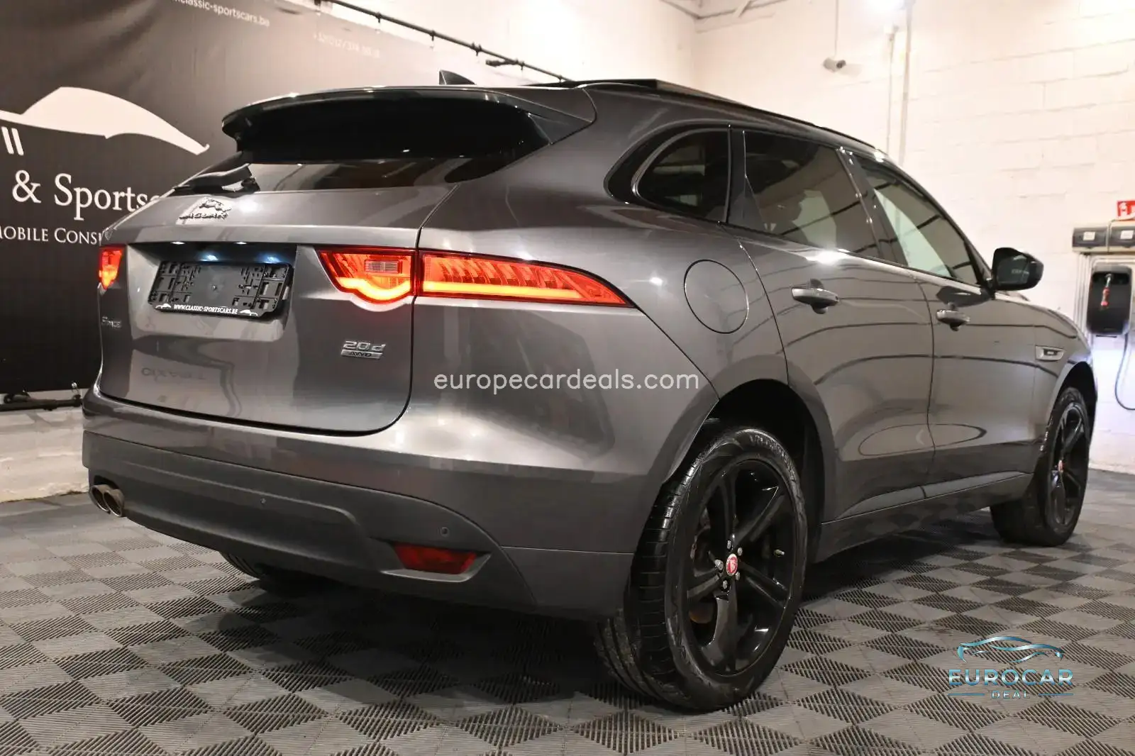 Jaguar F-Pace