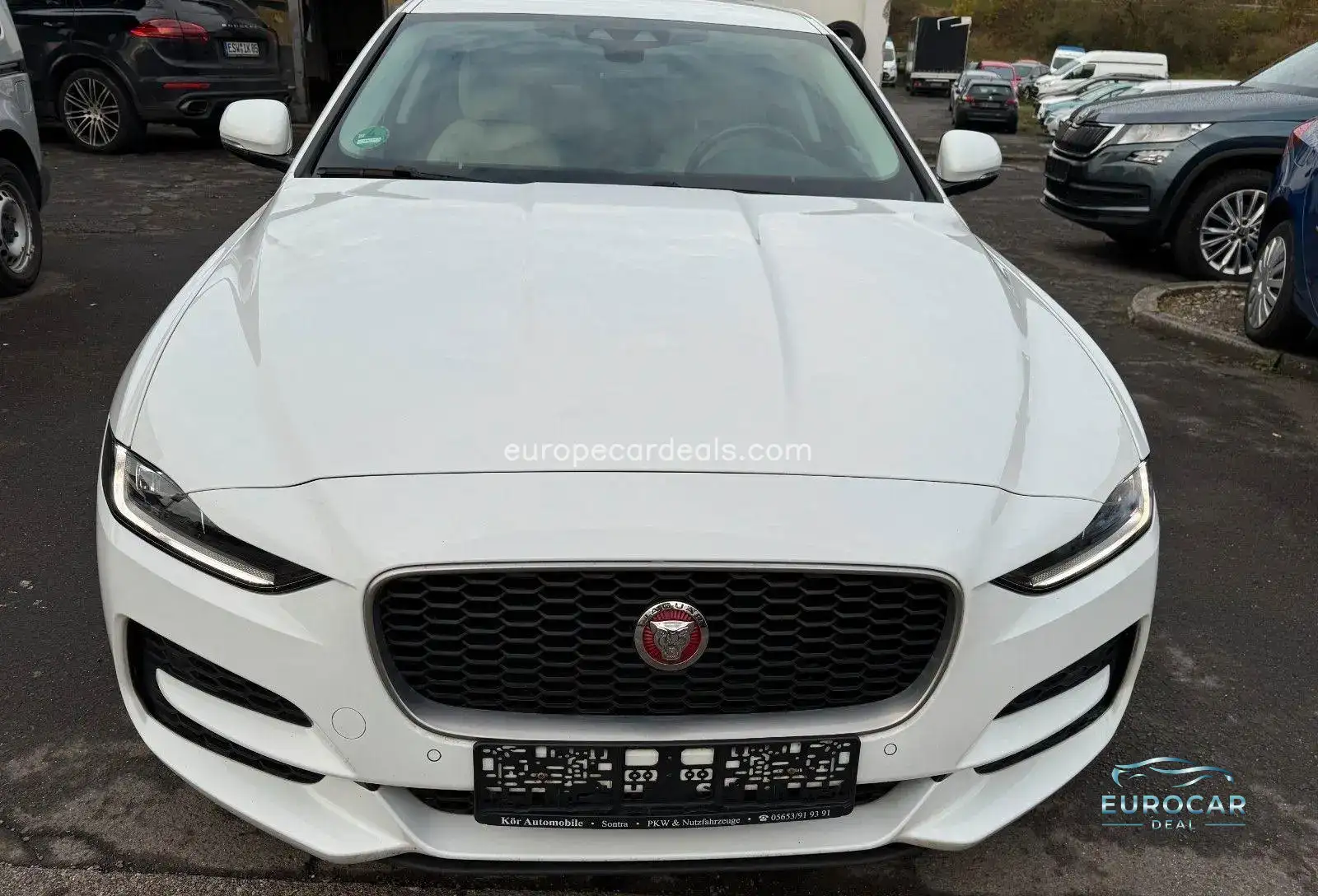Jaguar XE