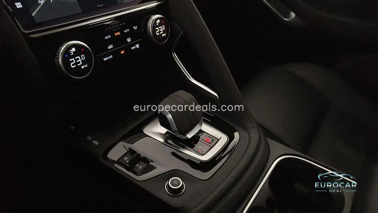 Jaguar E-Pace