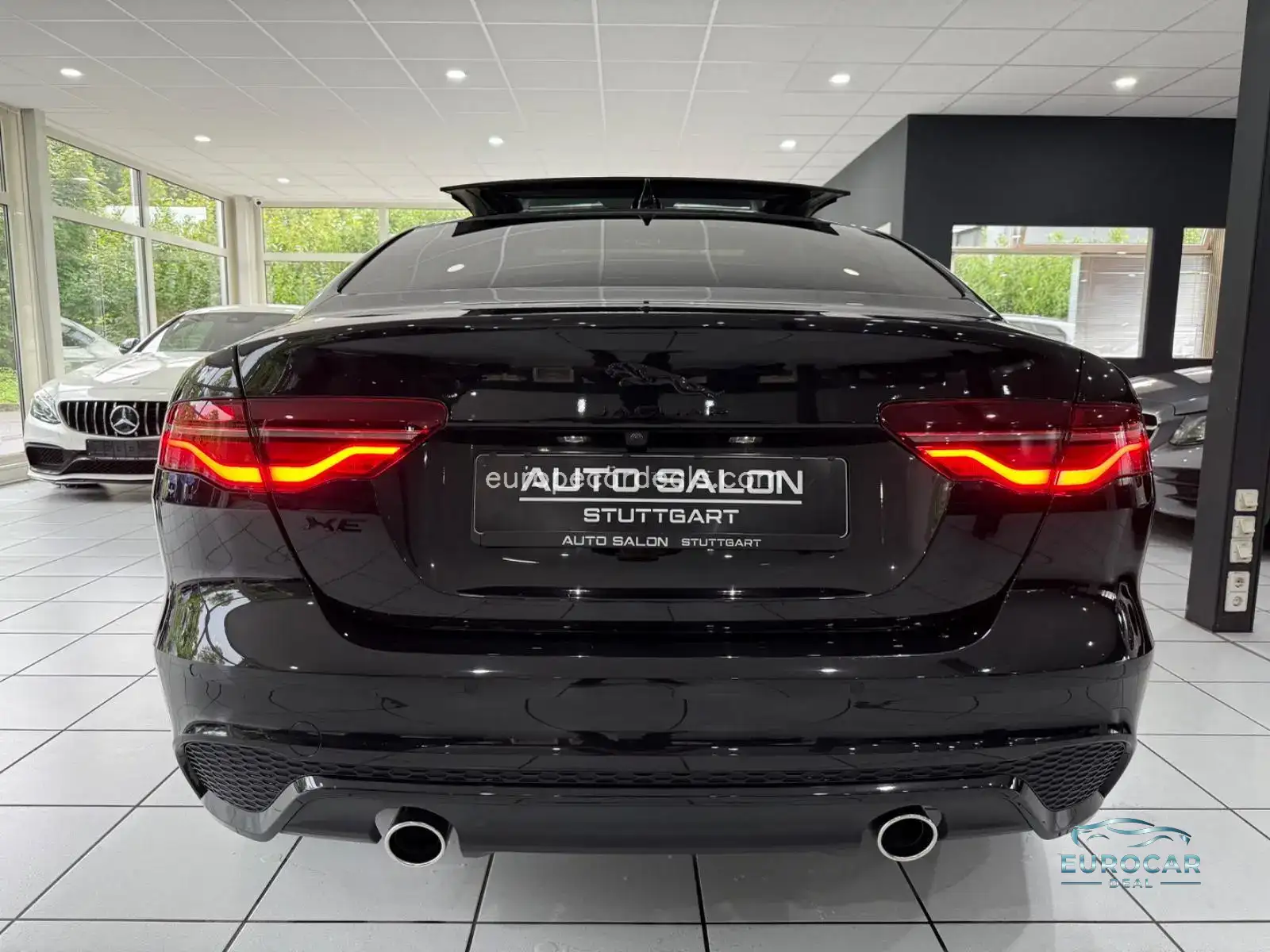 Jaguar XE
