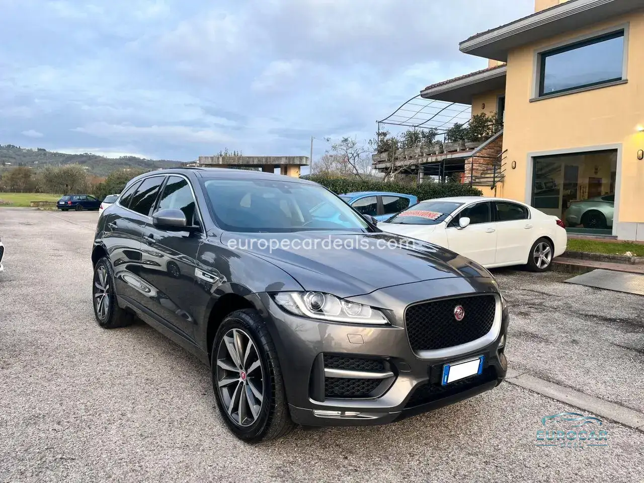 Jaguar F-Pace