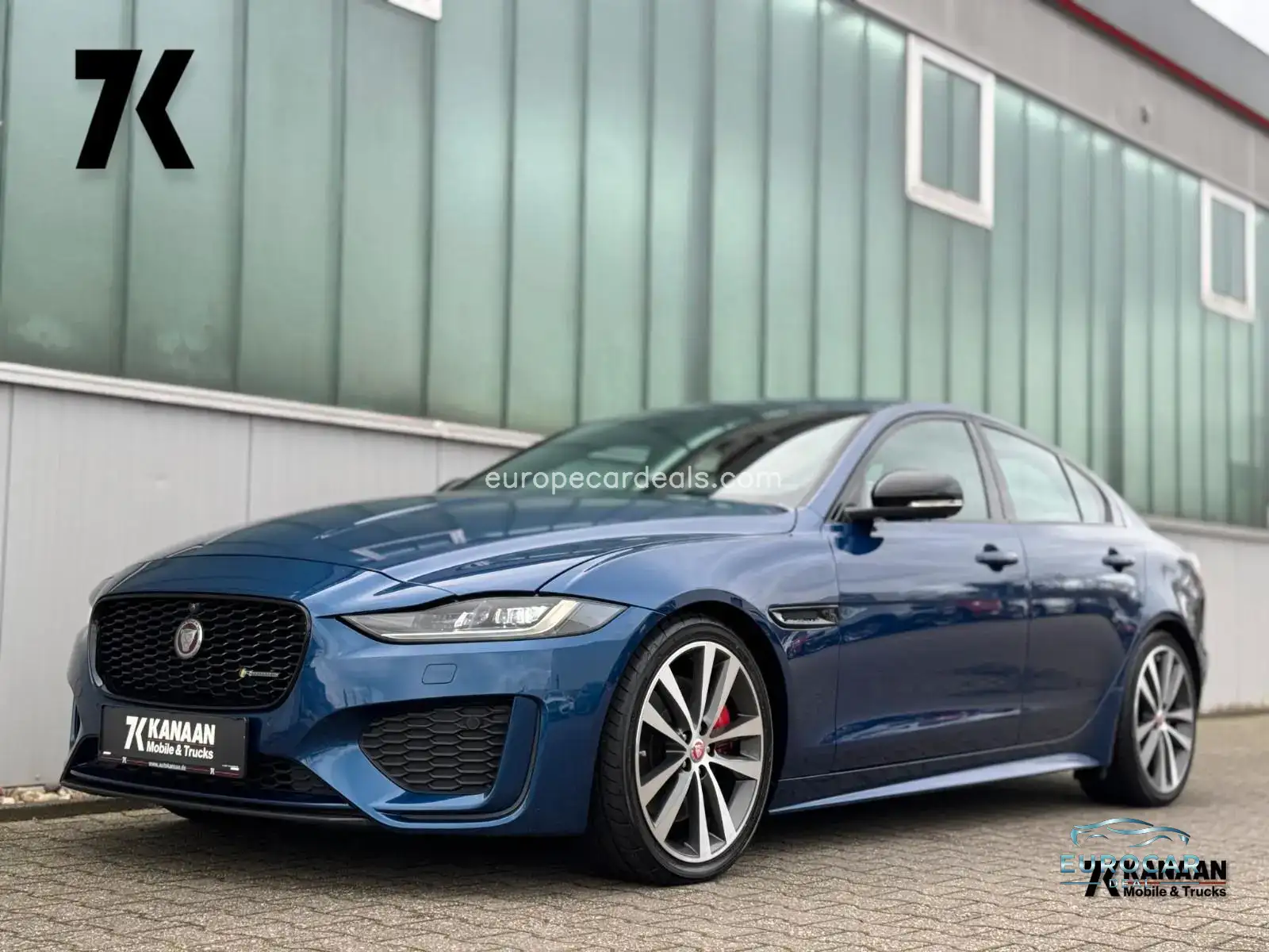 Jaguar XE