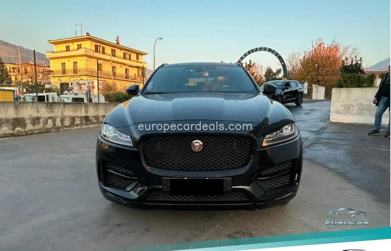Jaguar F-Pace
