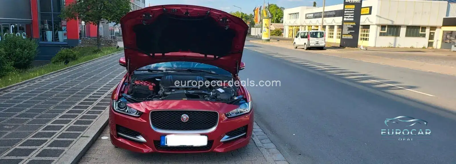 Jaguar XE