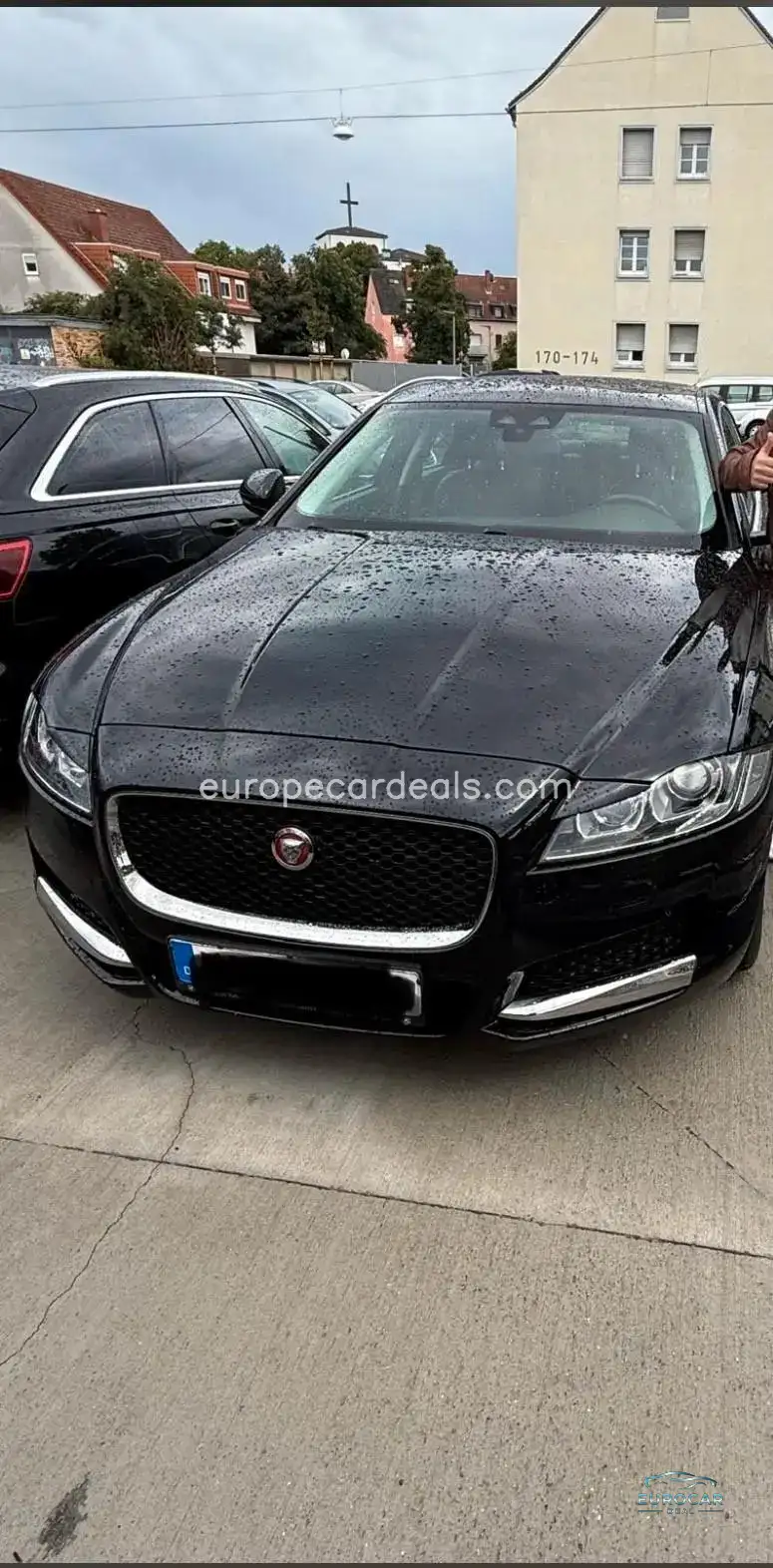 Jaguar XF