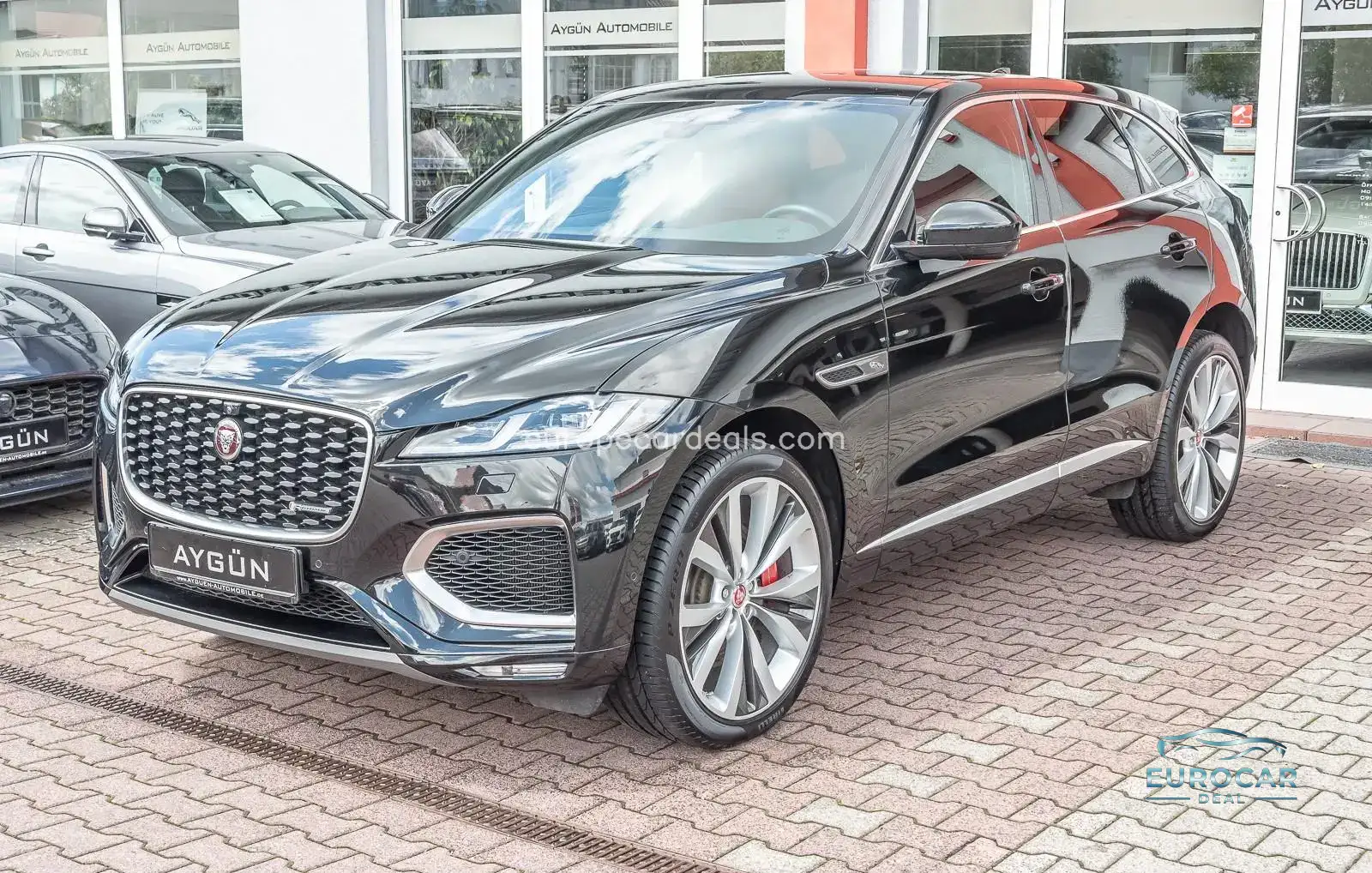 Jaguar F-Pace