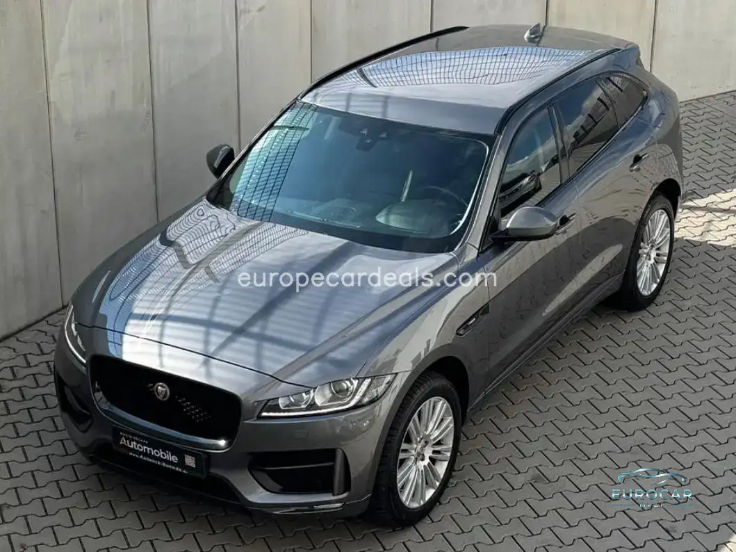 Jaguar F-Pace