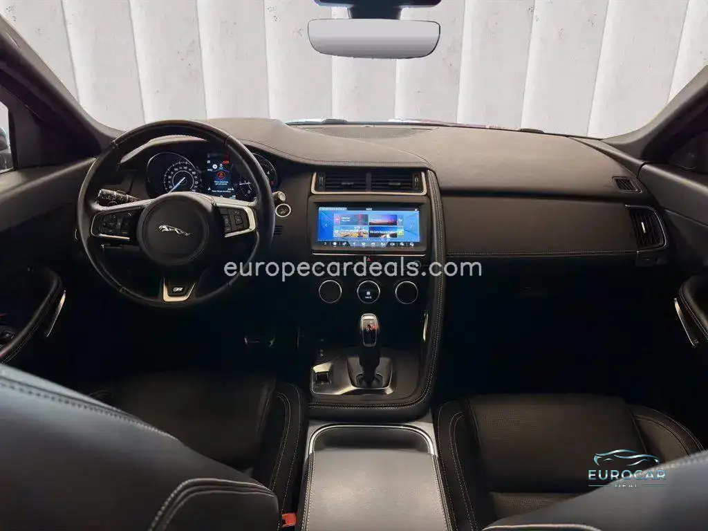 Jaguar E-Pace