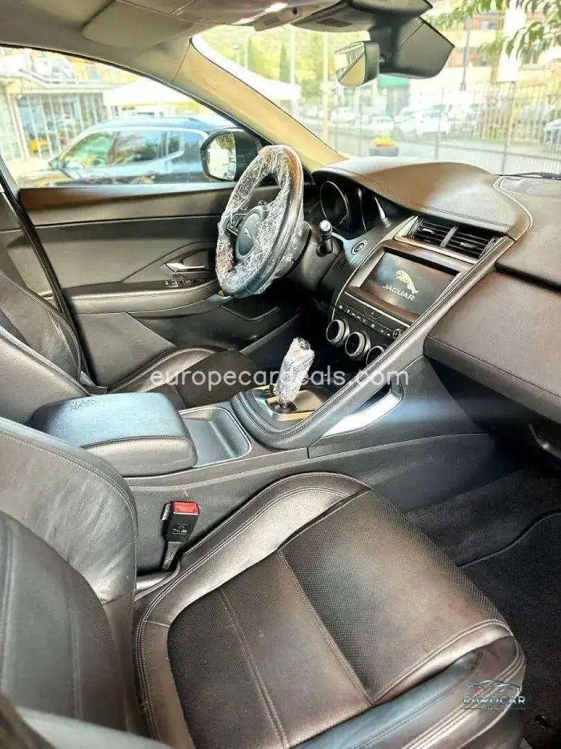 Jaguar E-Pace
