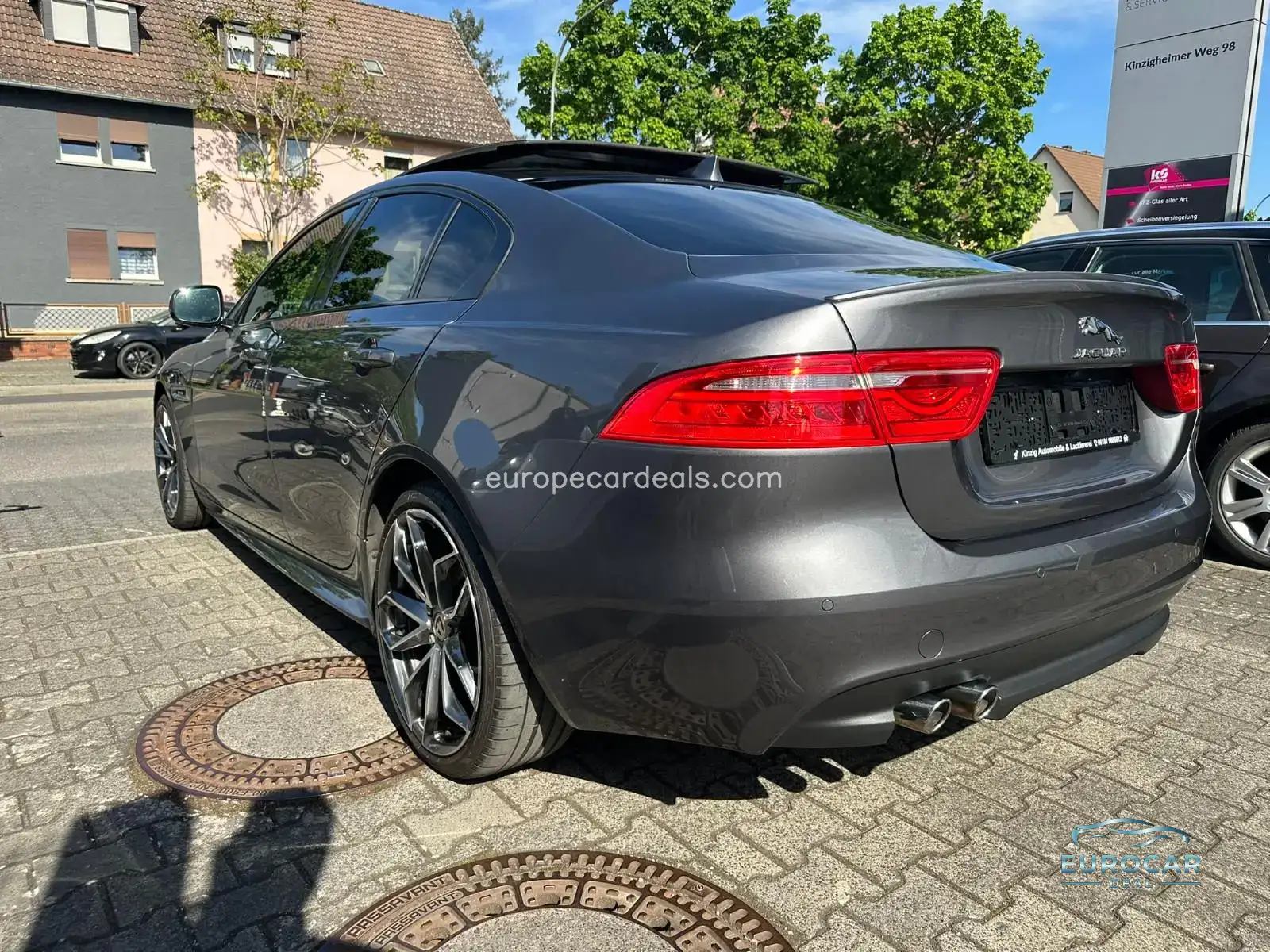 Jaguar XE