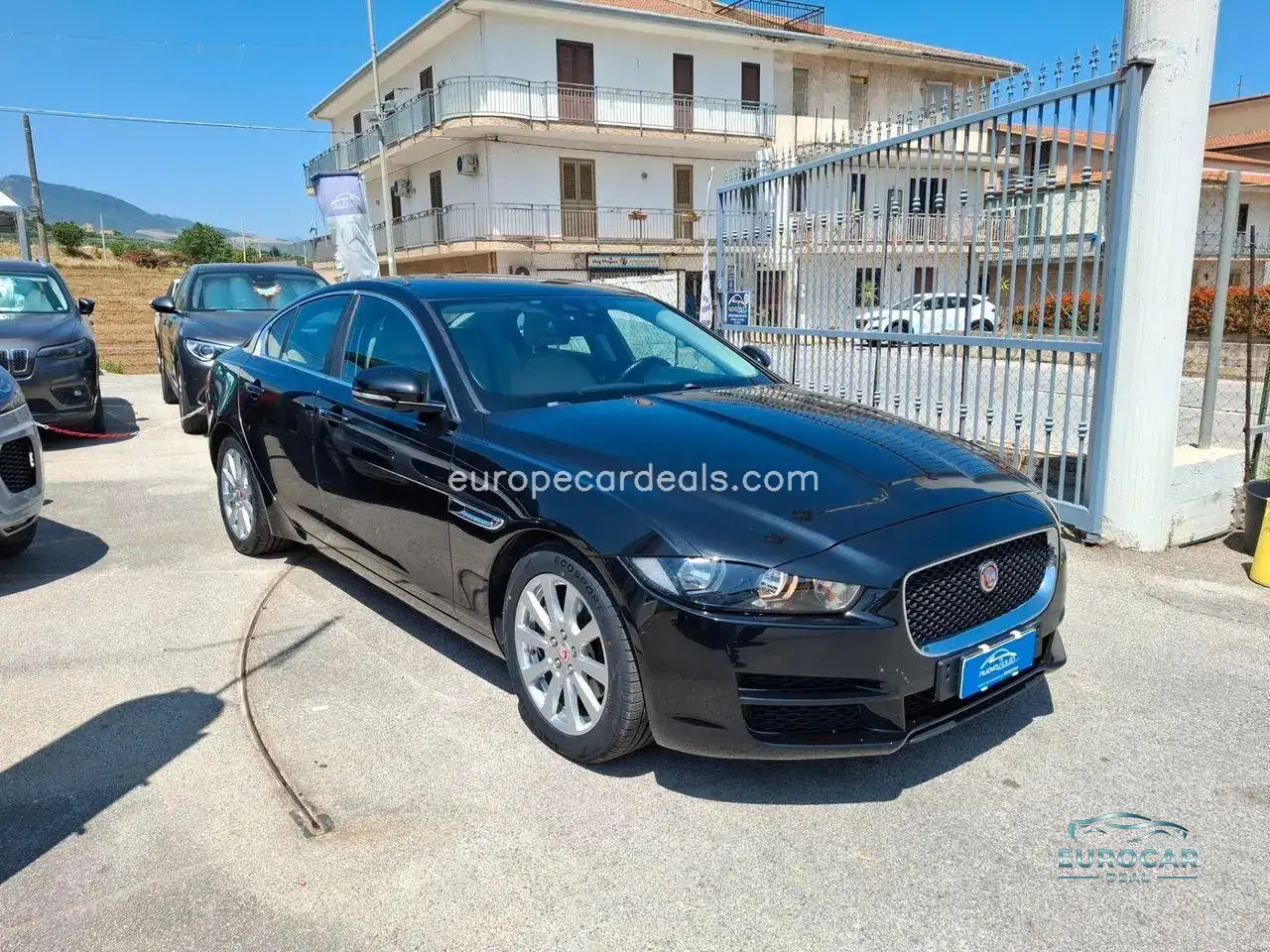 Jaguar XE